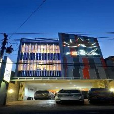 โรงแรมอฮาวา มาเกอลัง ภายนอก รูปภาพ